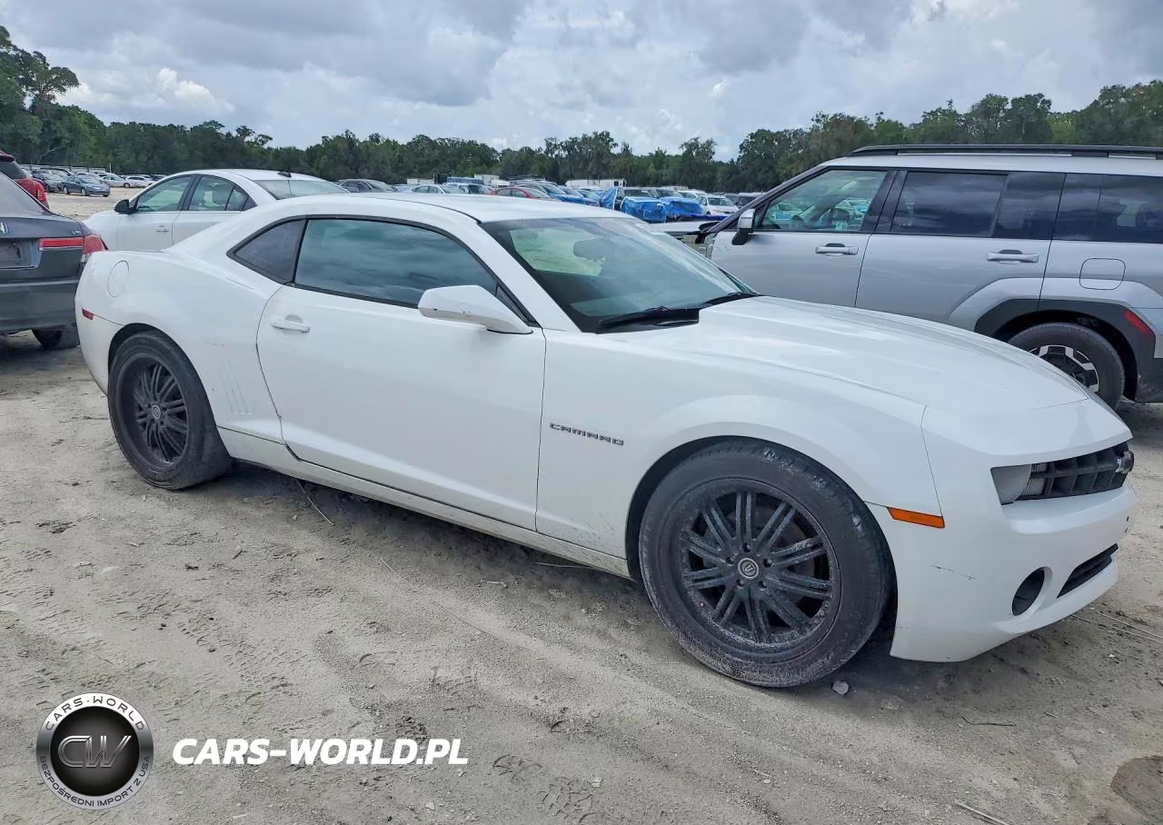 2011 Chevrolet Camaro Ls VIN:2G1FE1ED8B9214281 - 4