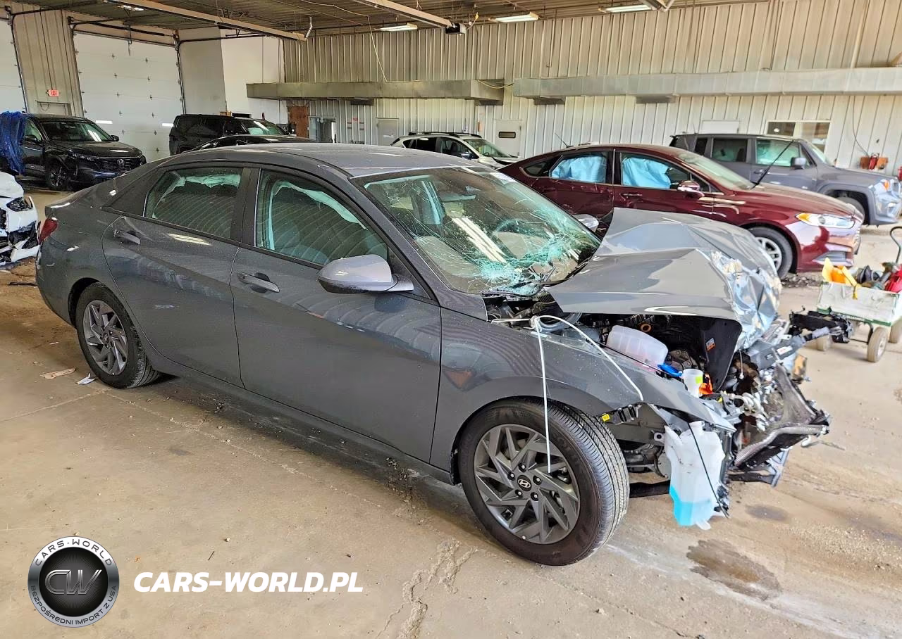 2026 Hyundai Elantra Hybrid Blue VIN:KMHLM4DJ0TU202700 - 4