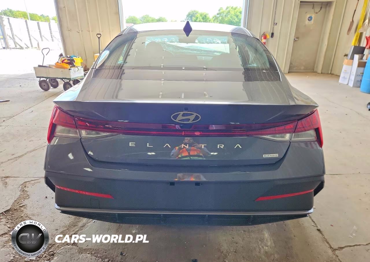 2026 Hyundai Elantra Hybrid Blue VIN:KMHLM4DJ0TU202700 - 6
