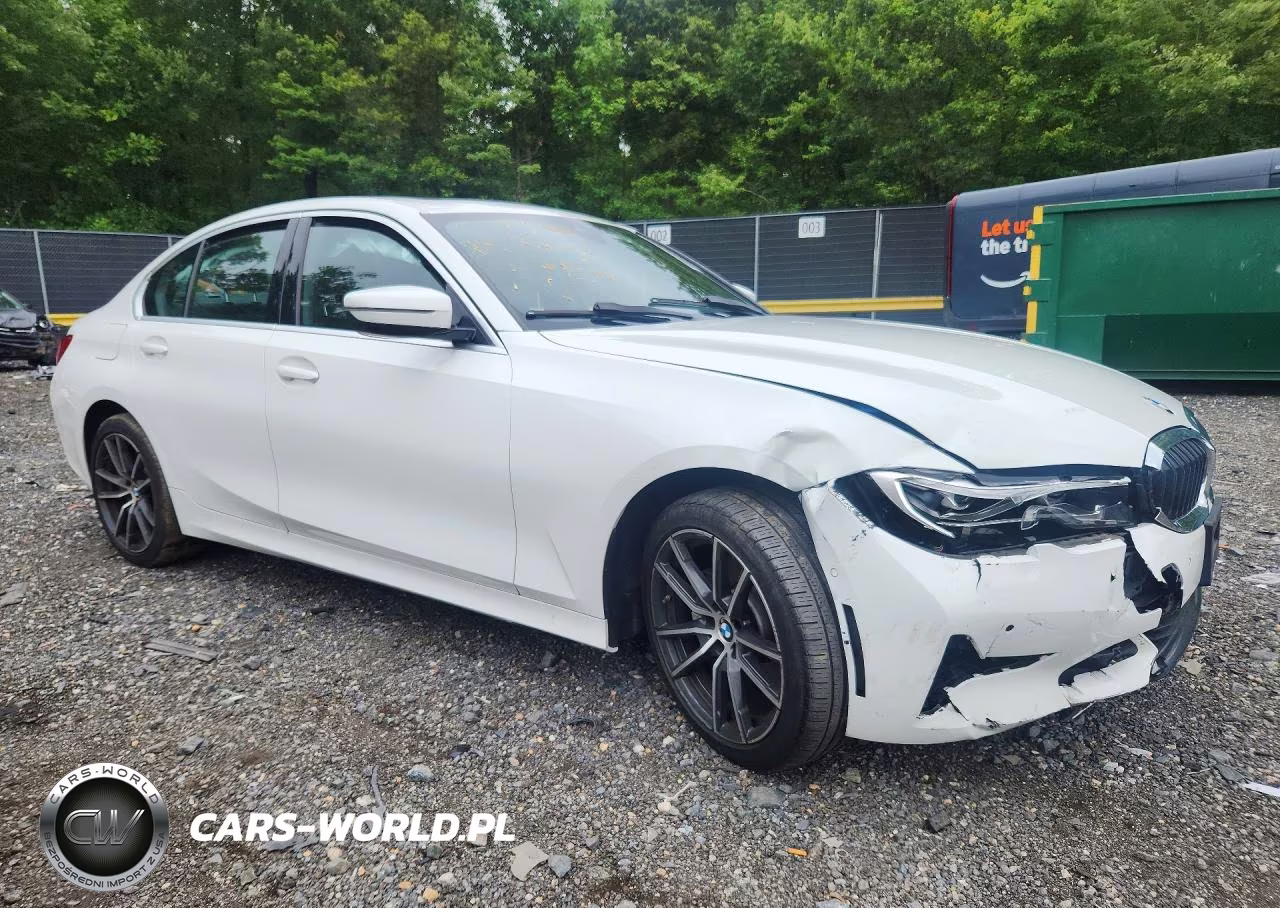 2019 BMW 330Xi VIN:WBA5R7C58KFH30203 - 4