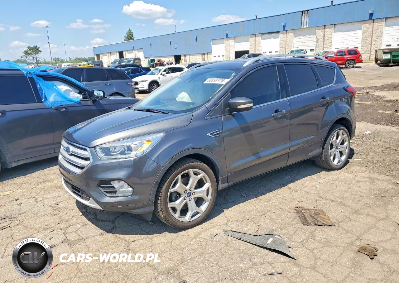 2019 Ford Escape Titanium – zdjęcie 1 z 13