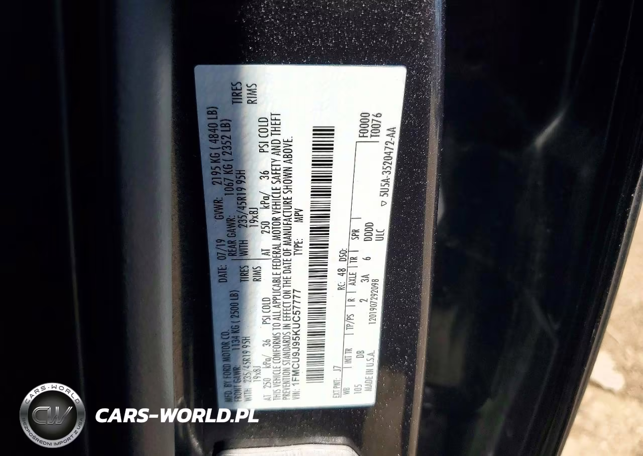 2019 Ford Escape Titanium VIN:1FMCU9J95KUC57777 - 13