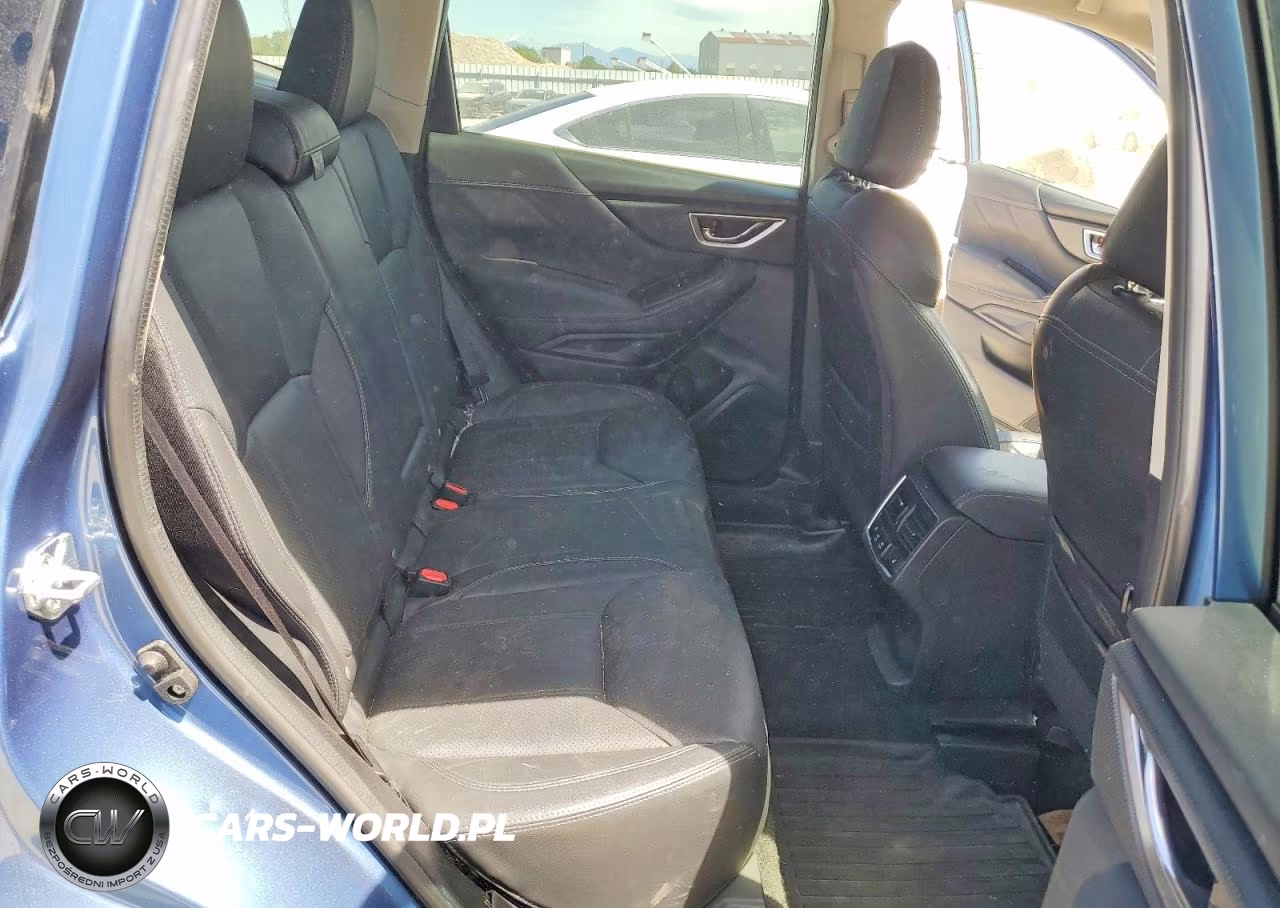 2023 Subaru Forester Touring VIN:JF2SKARC6PH503518 - 10