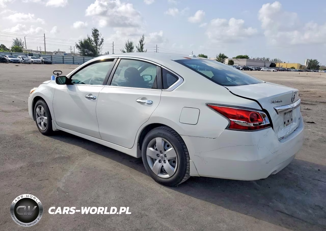 2013 Nissan Altima 2.5 VIN:1N4AL3AP2DN488083 - 2