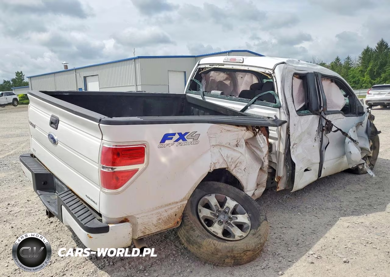 2013 Ford F150 Super Cab VIN:1FTFX1EF0DFC58143 - 3
