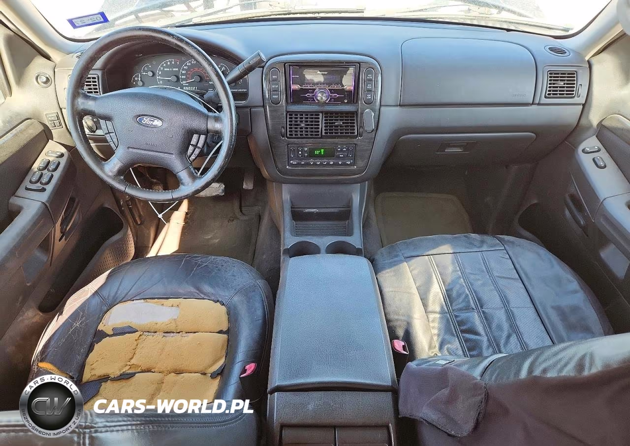 2002 Ford Explorer Limited VIN:1FMZU75K22ZC55872 - 8
