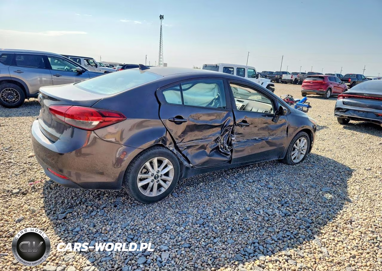 2017 Kia Forte Lx VIN:3KPFL4A76HE021538 - 3