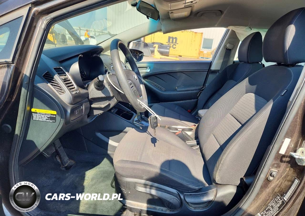 2017 Kia Forte Lx VIN:3KPFL4A76HE021538 - 7