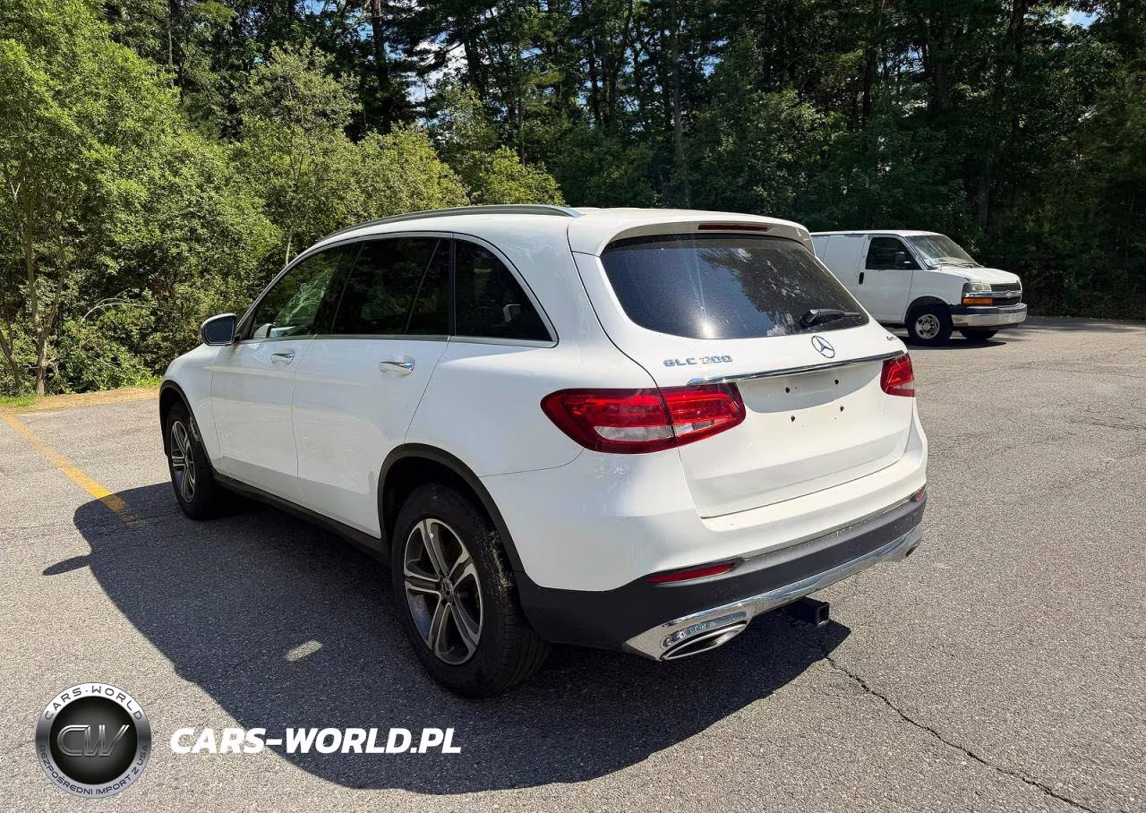 2019 Mercedes-Benz Glc 300 4Matic VIN:WDC0G4KB4KV136679 - 3