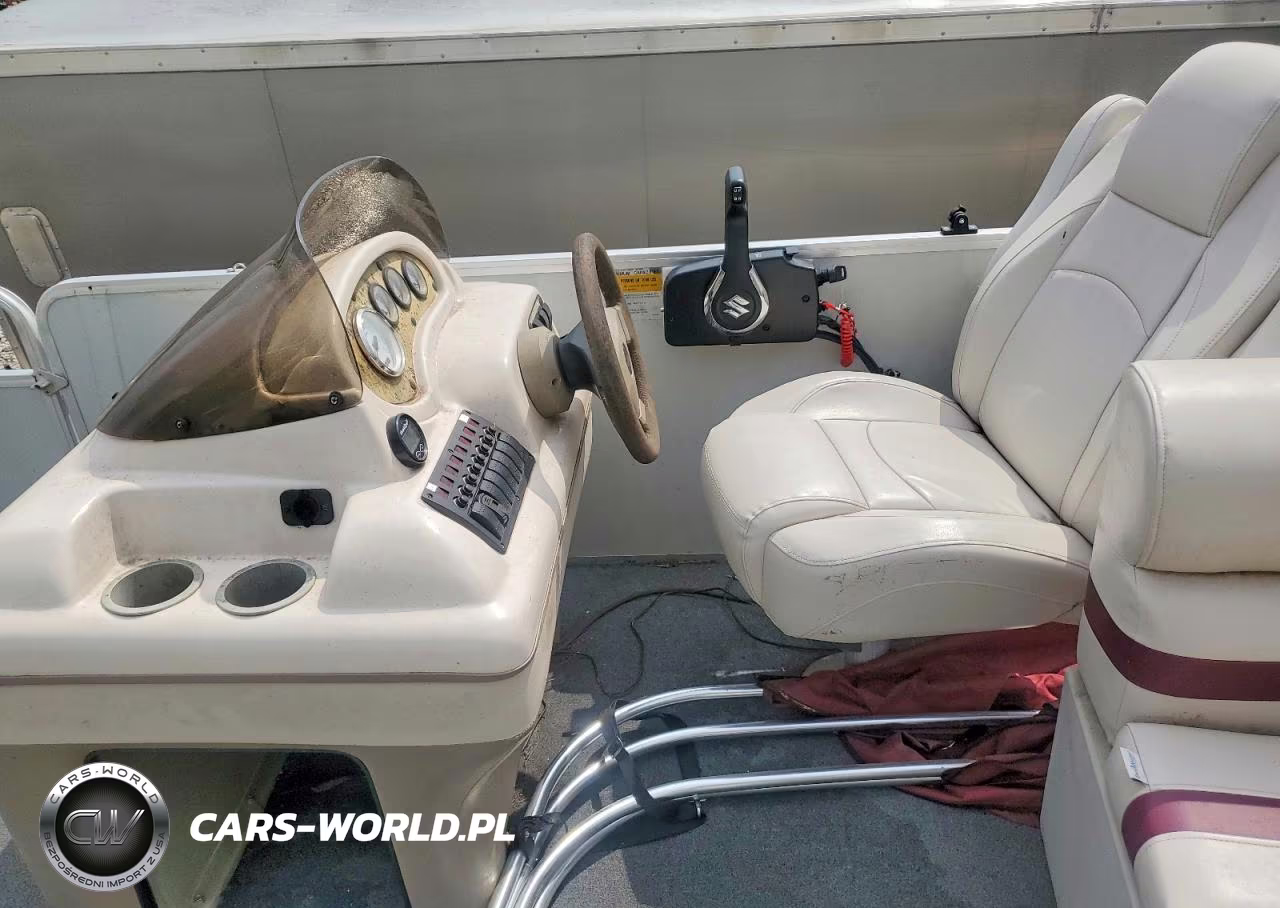 2002 Sun Tracker Pontoon Boat VIN:BUJ27675E202 - 5