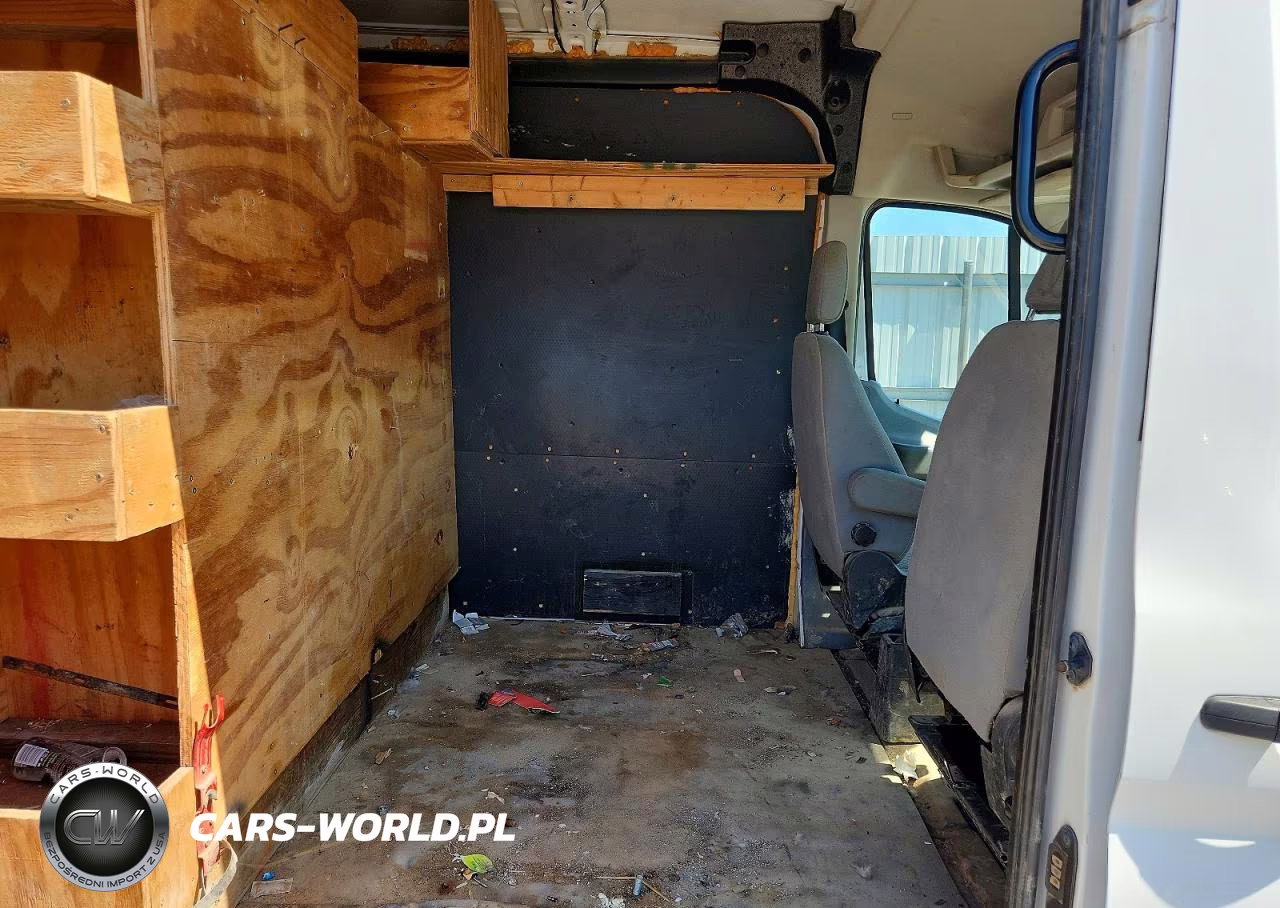2019 Ford Transit T-250 VIN:1FTYR1CM5KKB59729 - 10
