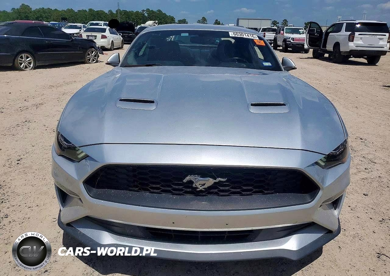 2018 Ford Mustang VIN:1FA6P8TH7J5162921 - 5