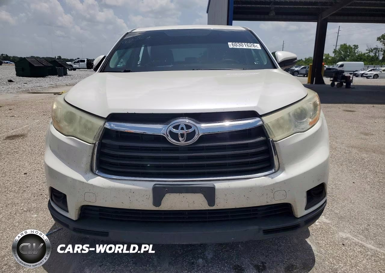 2014 Toyota Highlander Le VIN:5TDBKRFH3ES055079 - 5