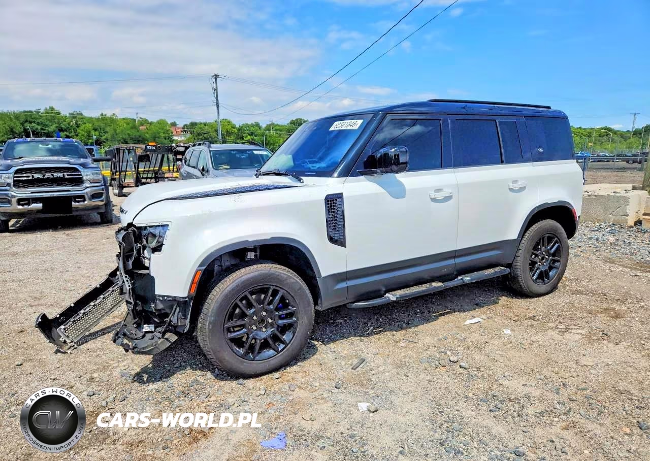 2022 Land Rover Defender 110 S