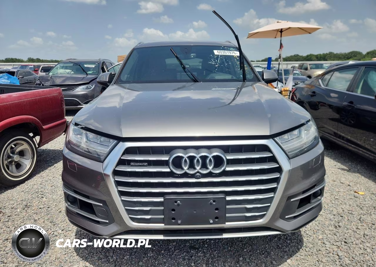 2018 Audi Q7 Prestige VIN:WA1VAAF72JD023880 - 5