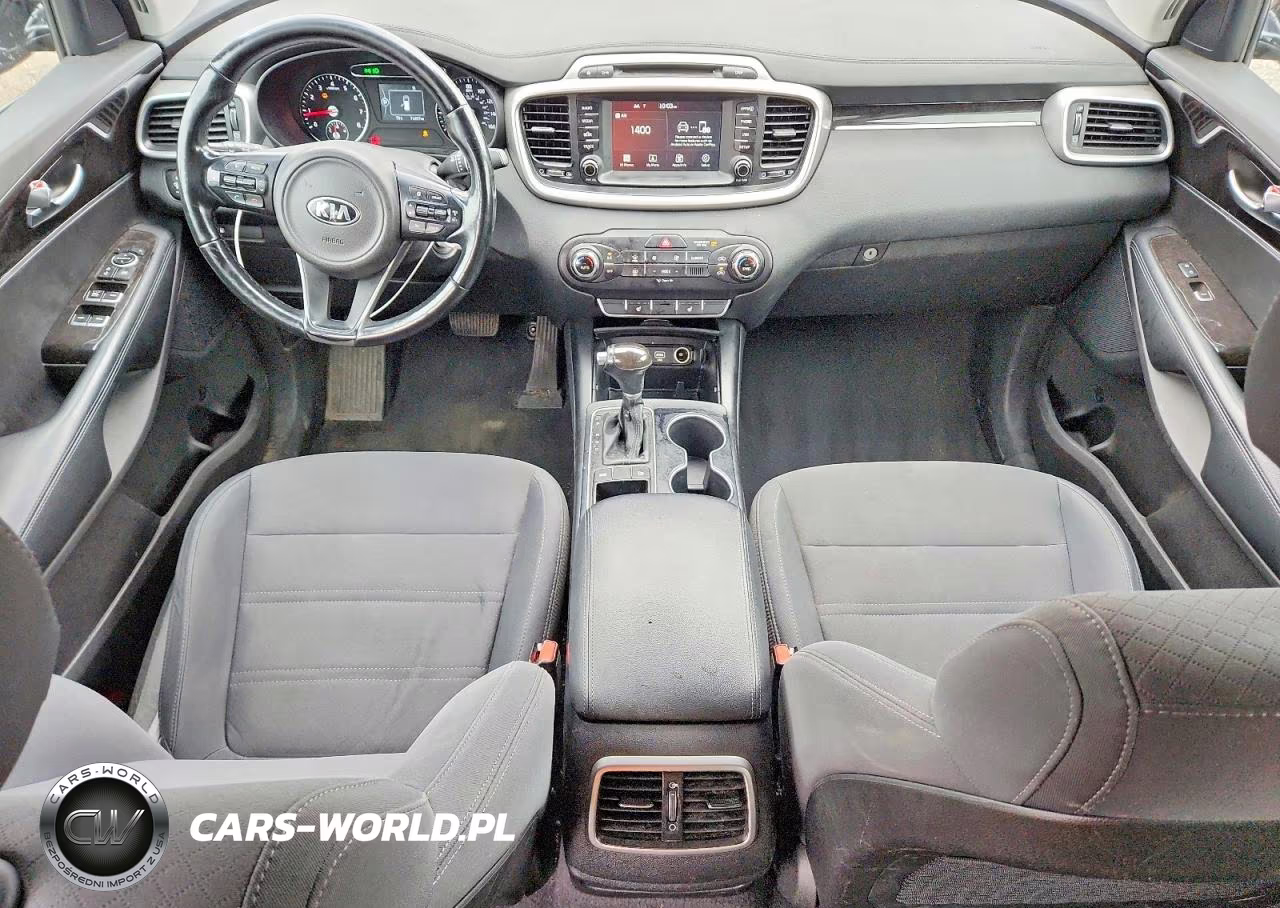 2018 Kia Sorento Lx VIN:5XYPG4A3XJG420743 - 8