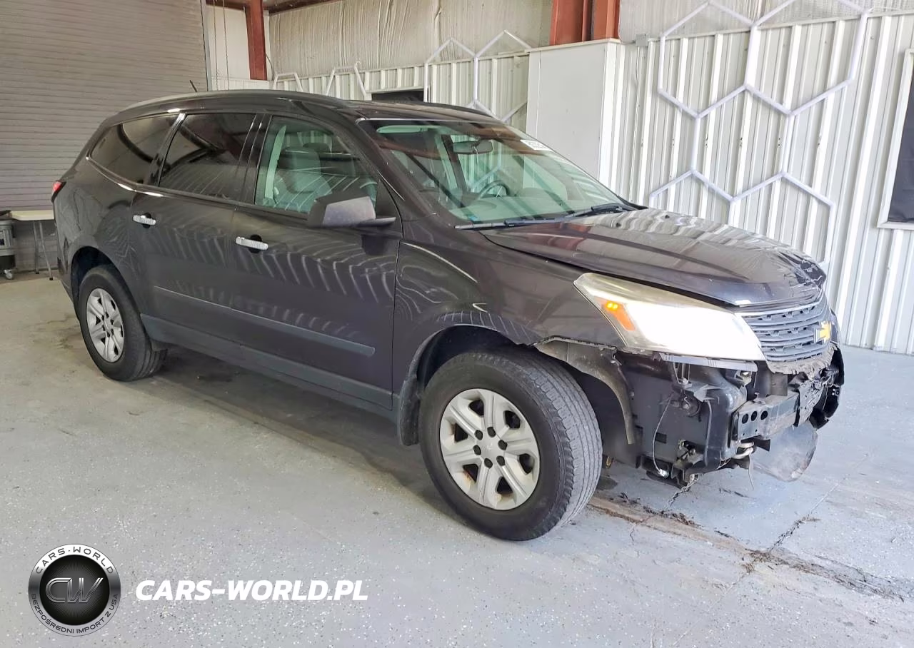 2015 Chevrolet Traverse Ls VIN:1GNKVFED0FJ343636 - 4
