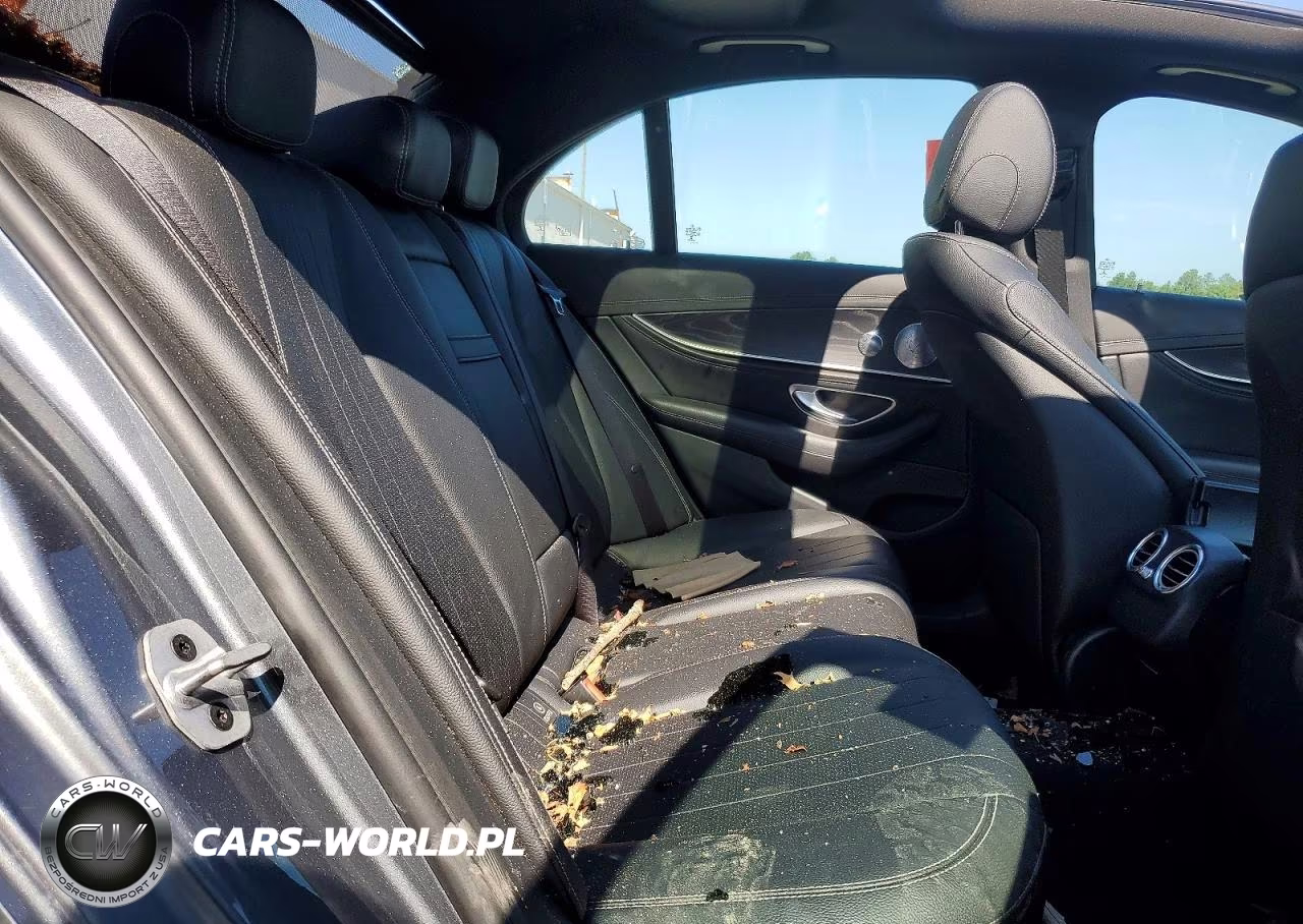 2019 Mercedes-Benz E 300 4Matic VIN:WDDZF4KB0KA626985 - 10