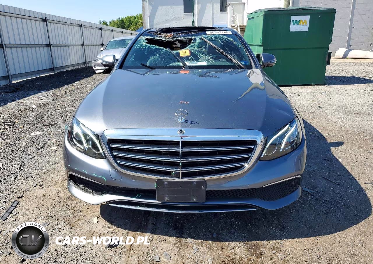 2019 Mercedes-Benz E 300 4Matic VIN:WDDZF4KB0KA626985 - 5