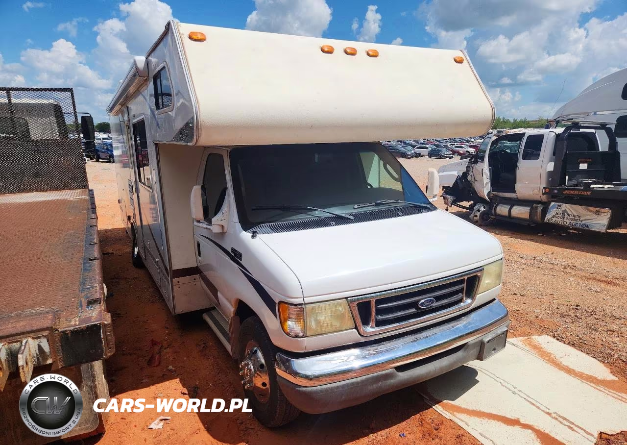 2003 Ford Econoline E450 Super Duty Cutaway Van