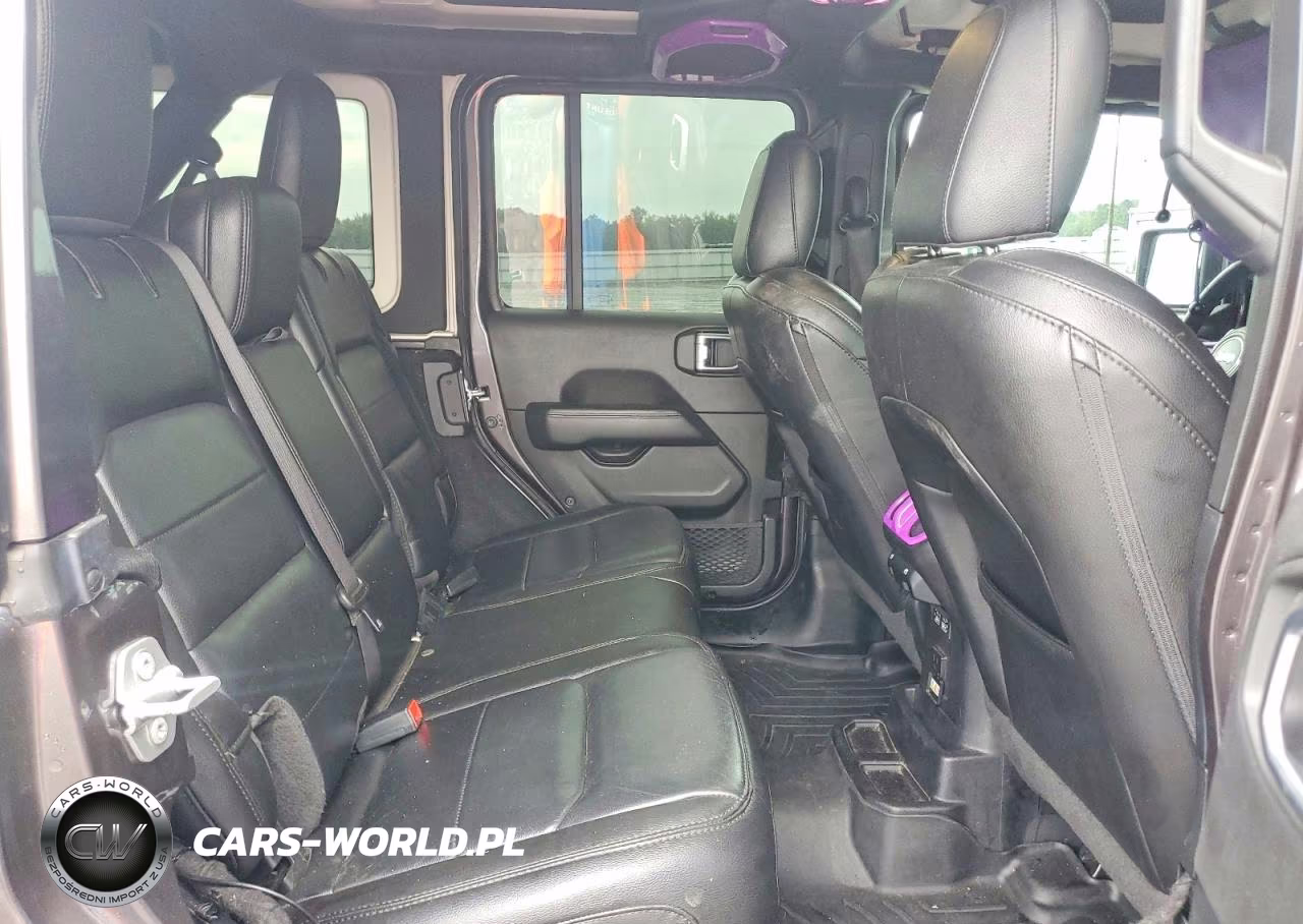 2021 Jeep Wrangler Unlimited Sahara VIN:1C4HJXEN2MW538876 - 11
