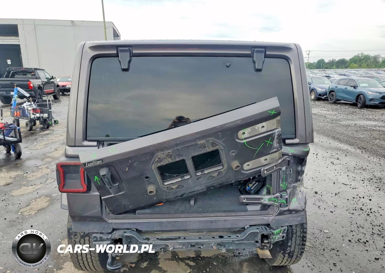 2021 Jeep Wrangler Unlimited Sahara VIN:1C4HJXEN2MW538876 - 6