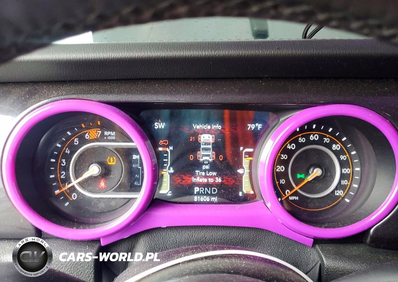 2021 Jeep Wrangler Unlimited Sahara VIN:1C4HJXEN2MW538876 - 9