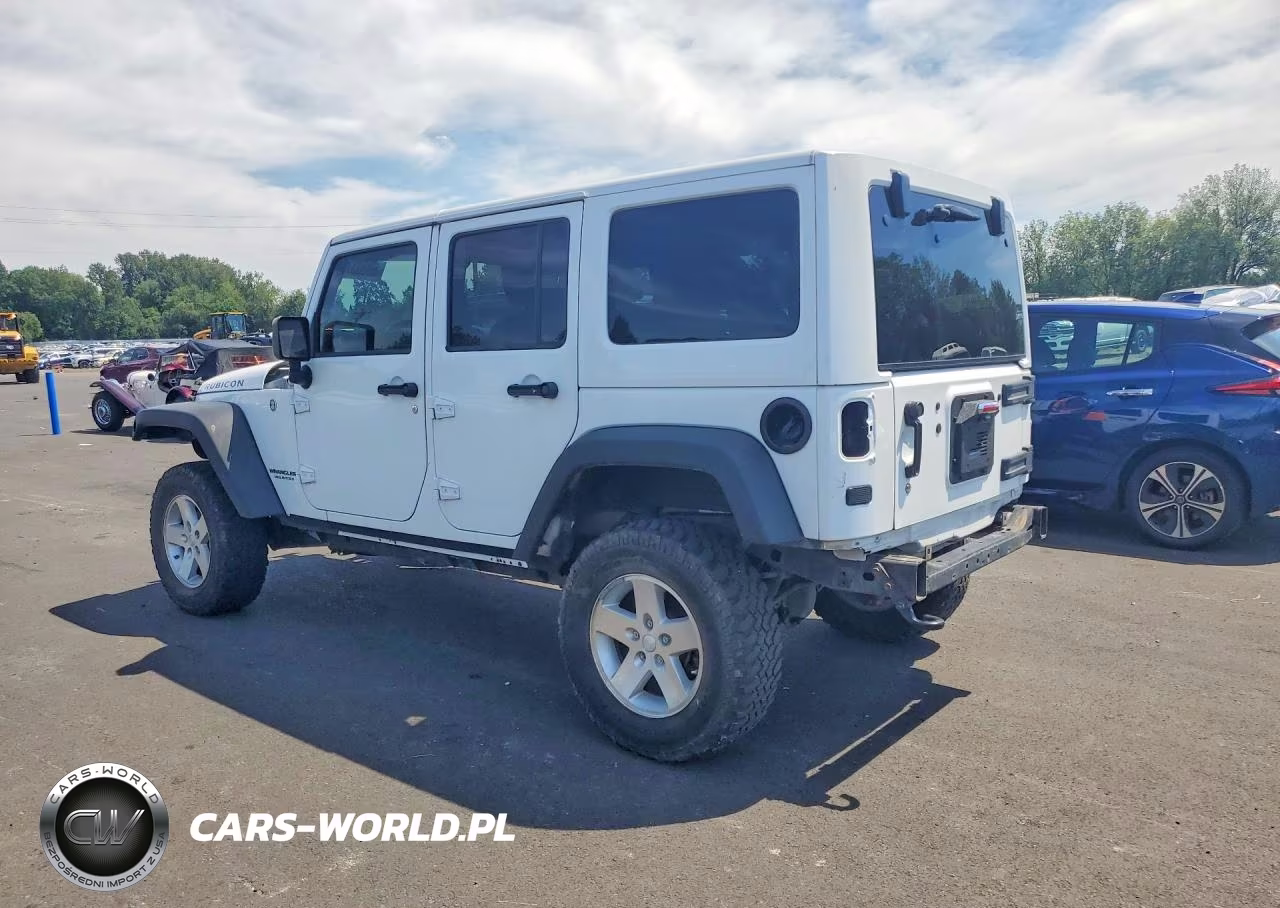 2015 Jeep Wrangler Unlimited Sport VIN:1C4BJWDG6FL684916 - 2