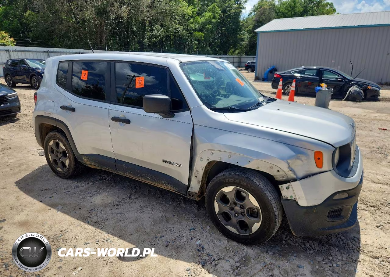 2015 Jeep Renegade Sport VIN:ZACCJAATXFPB31058 - 4