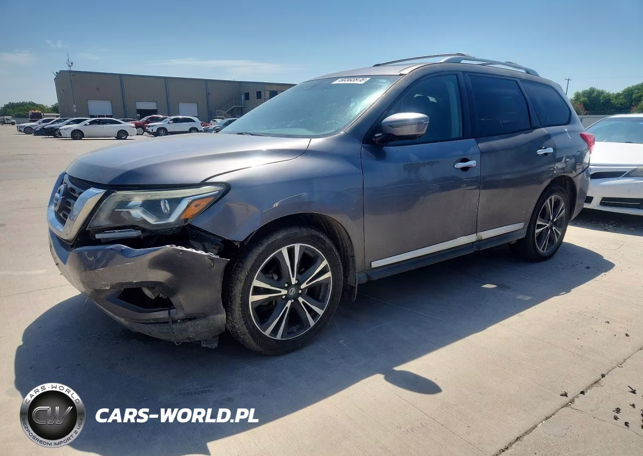 2017 Nissan Pathfinder Platinum – zdjęcie 1 z 12