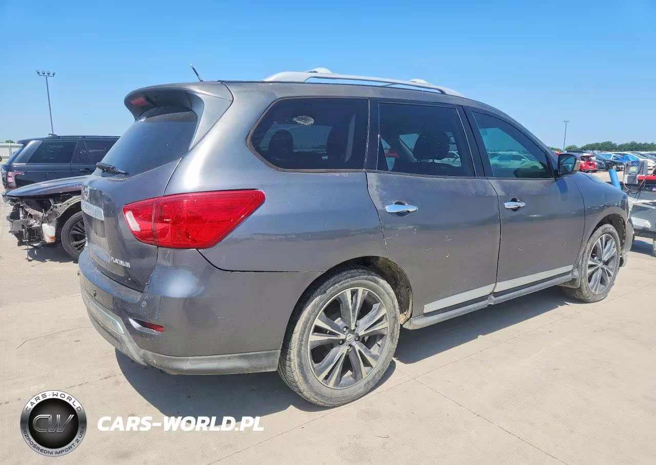 2017 Nissan Pathfinder Platinum VIN:5N1DR2MN5HC639764 - 3