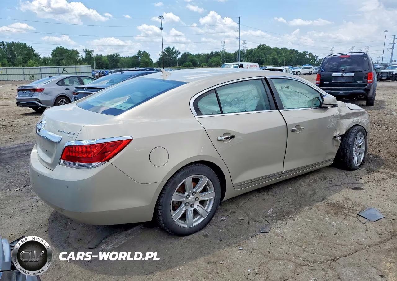 2011 Buick Lacrosse VIN:1G4GC5ED3BF301940 - 3