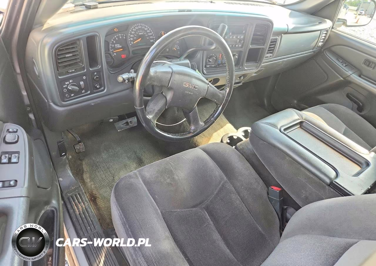 2005 GMC New Sierra C1500 VIN:1GTEC14T35E184982 - 8