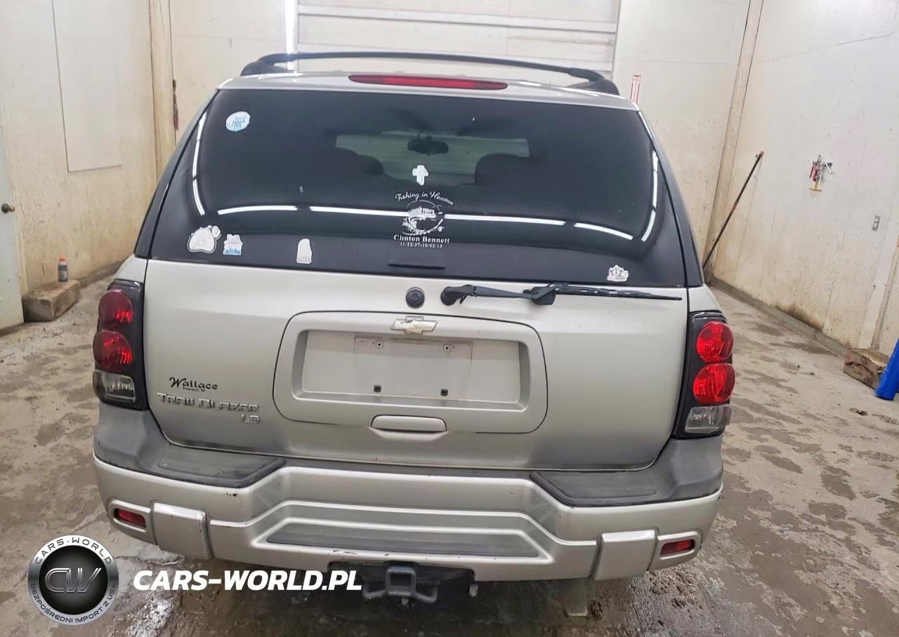 2005 Chevrolet Trailblazer Ls VIN:1GNDT13S952142071 - 6
