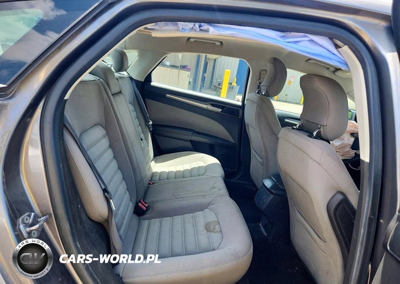 2013 Ford Fusion S VIN:3FA6P0G75DR179916 - 10