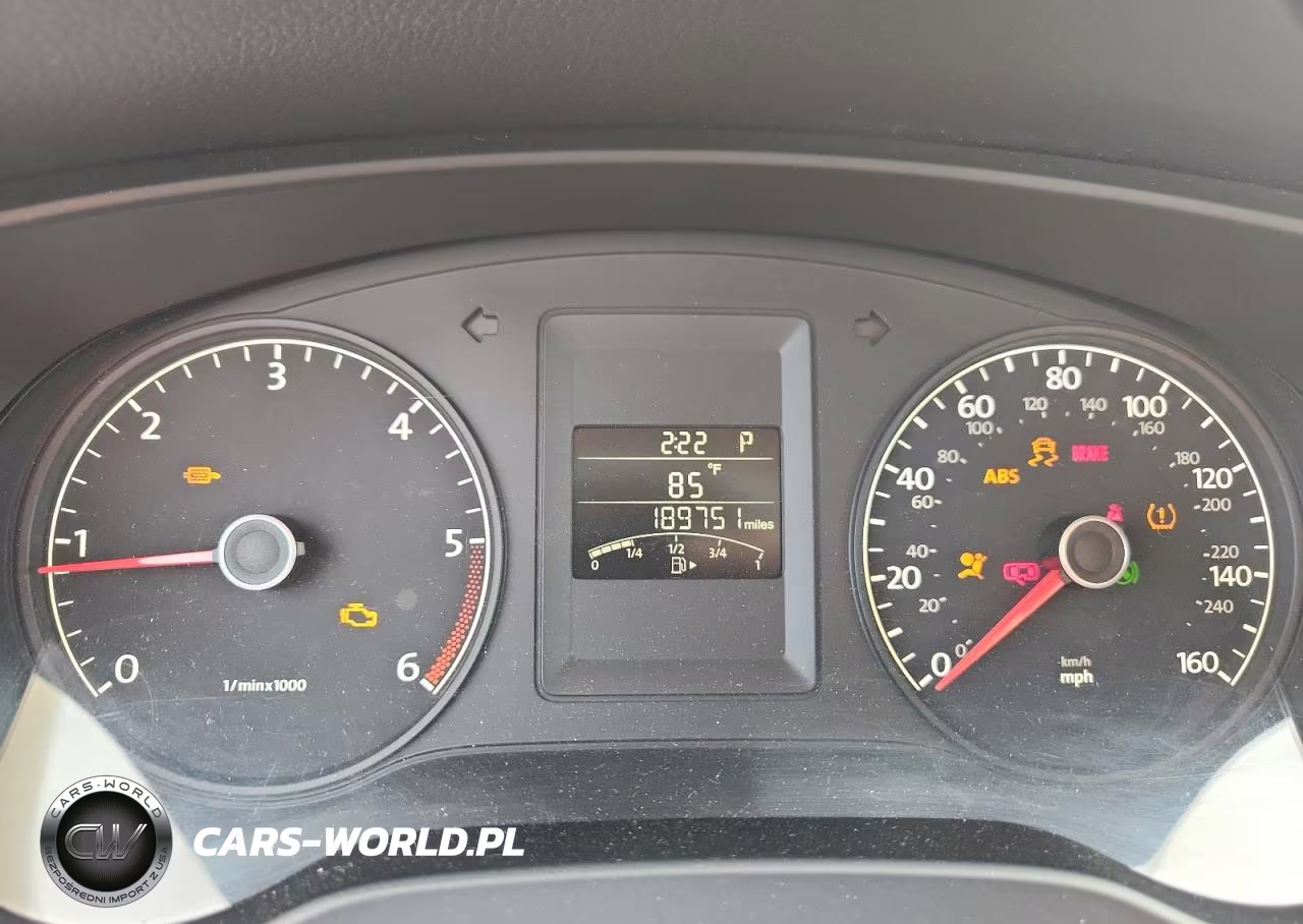 2011 Volkswagen Jetta Tdi VIN:3VWLL7AJ1BM117149 - 9