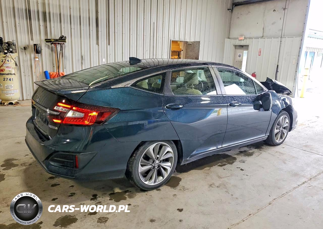 2018 Honda Clarity VIN:JHMZC5F16JC008419 - 3