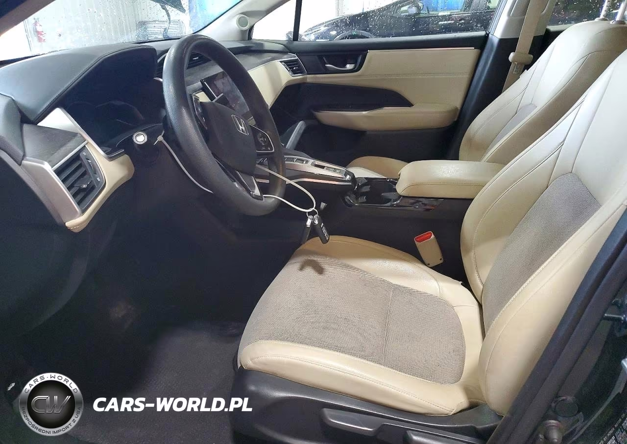 2018 Honda Clarity VIN:JHMZC5F16JC008419 - 7