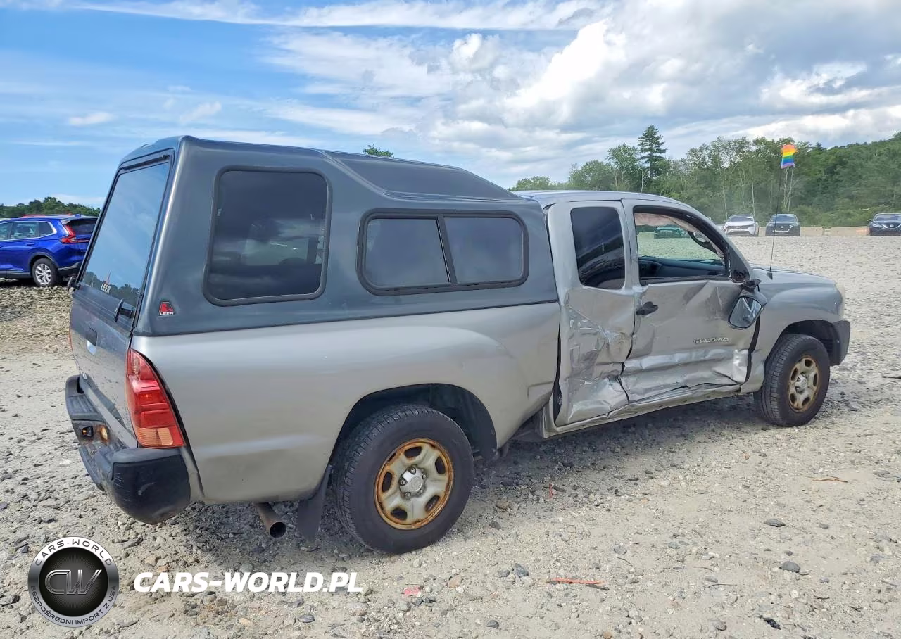 2014 Toyota Tacoma Access Cab VIN:5TFTX4CN8EX042003 - 3