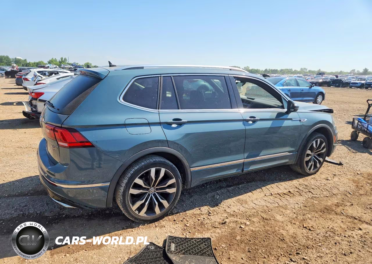 2021 Volkswagen Tiguan Sel Premium R-Line VIN:3VV4B7AXXMM118755 - 3