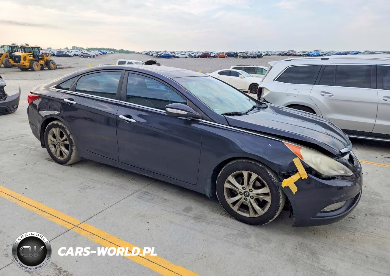 2011 Hyundai Sonata Limited VIN:5NPEC4AC3BH128526 - 4