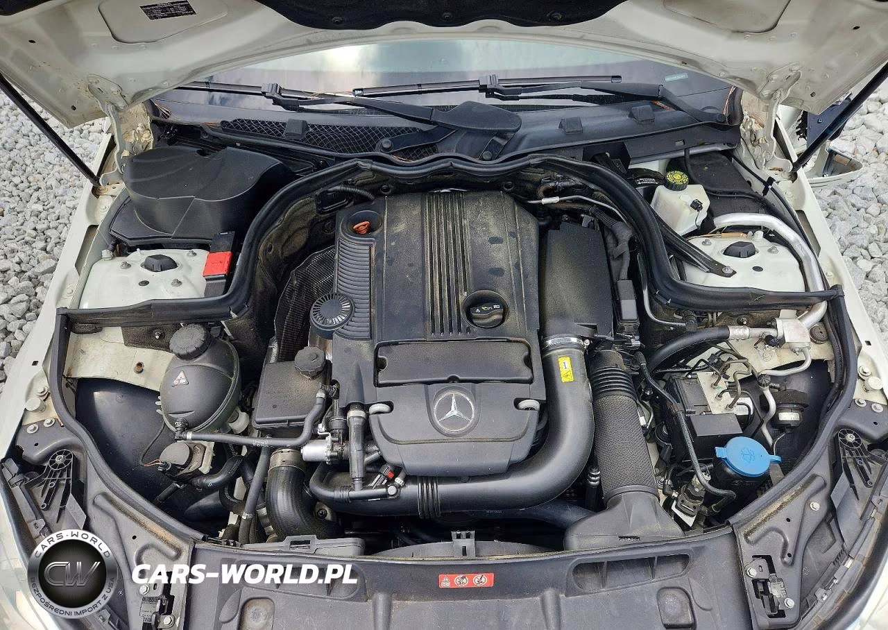2012 Mercedes-Benz C 250 VIN:WDDGF4HB5CR237910 - 11