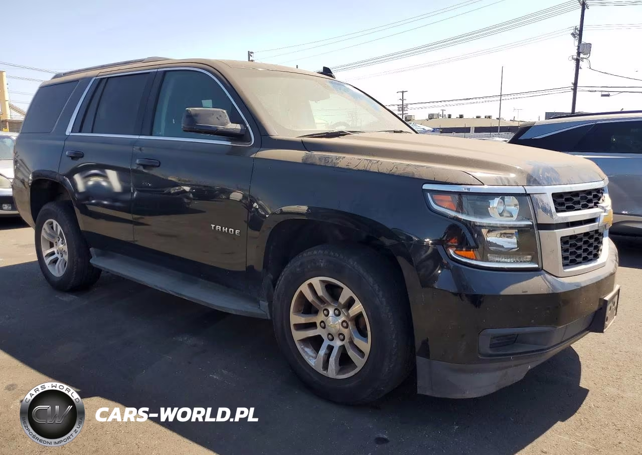 2017 Chevrolet Tahoe C1500 Ls VIN:1GNSCAKC6HR225034 - 4