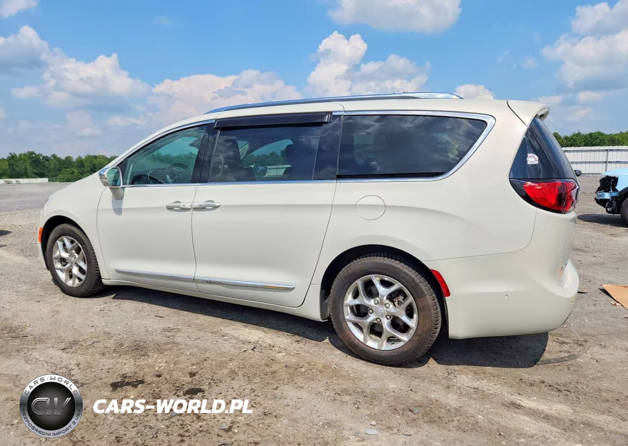 2017 Chrysler Pacifica Limited VIN:2C4RC1GG6HR553857 - 2