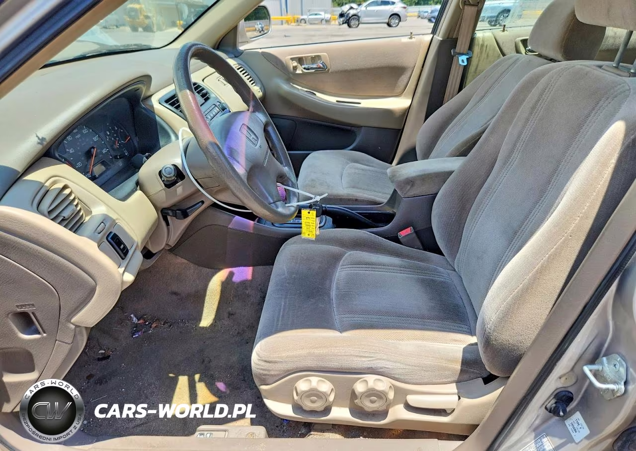 1999 Honda Accord Lx VIN:1HGCG5647XA084517 - 7