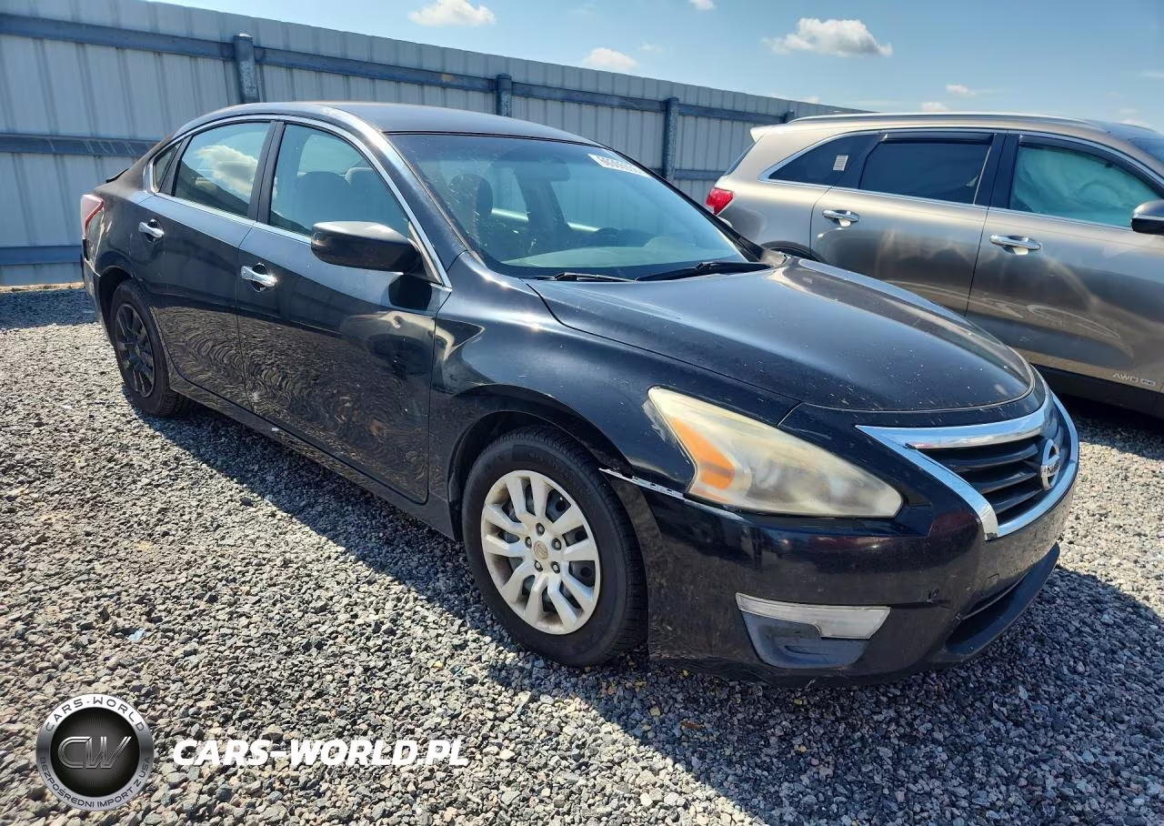 2013 Nissan Altima 2.5 VIN:1N4AL3AP7DC184047 - 4