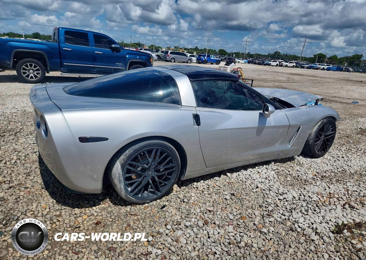 2013 Chevrolet Corvette VIN:1G1YA2DW1D5108526 - 3