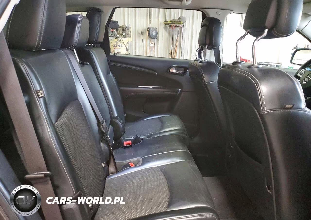 2018 Dodge Journey Crossroad VIN:3C4PDDGG6JT450141 - 10