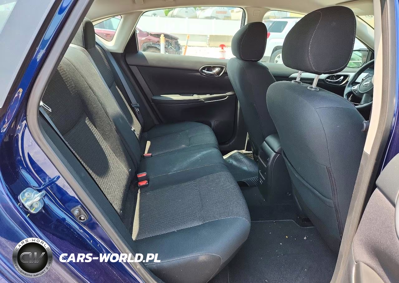 2019 Nissan Sentra S VIN:3N1AB7AP5KY444635 - 10