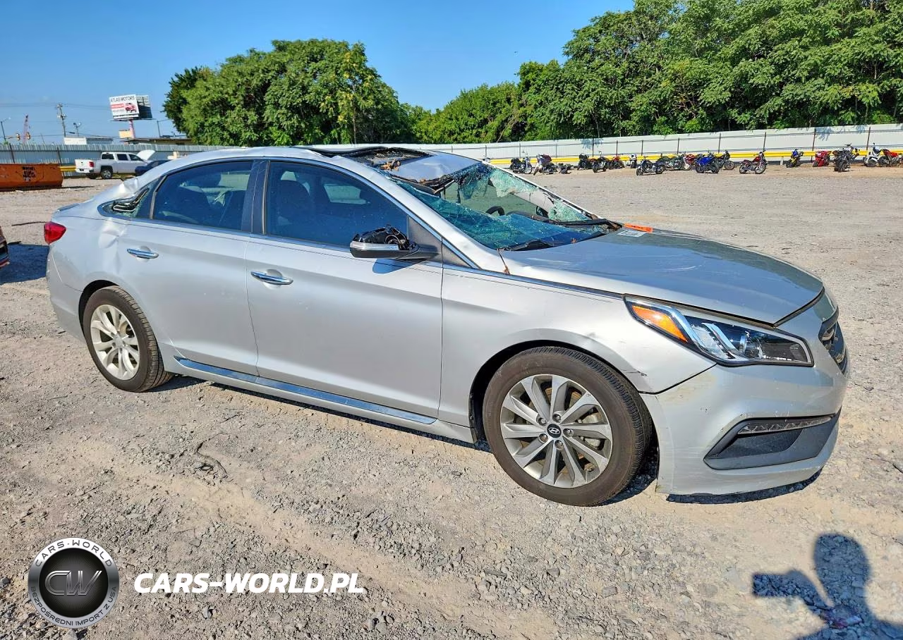 2017 Hyundai Sonata Sport VIN:5NPE34AF6HH440648 - 4